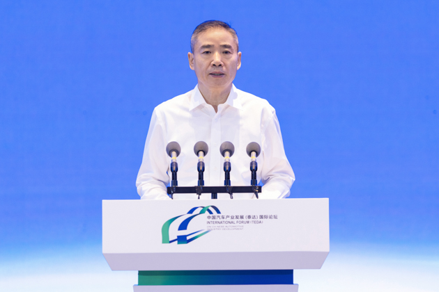 辛国斌.jpg