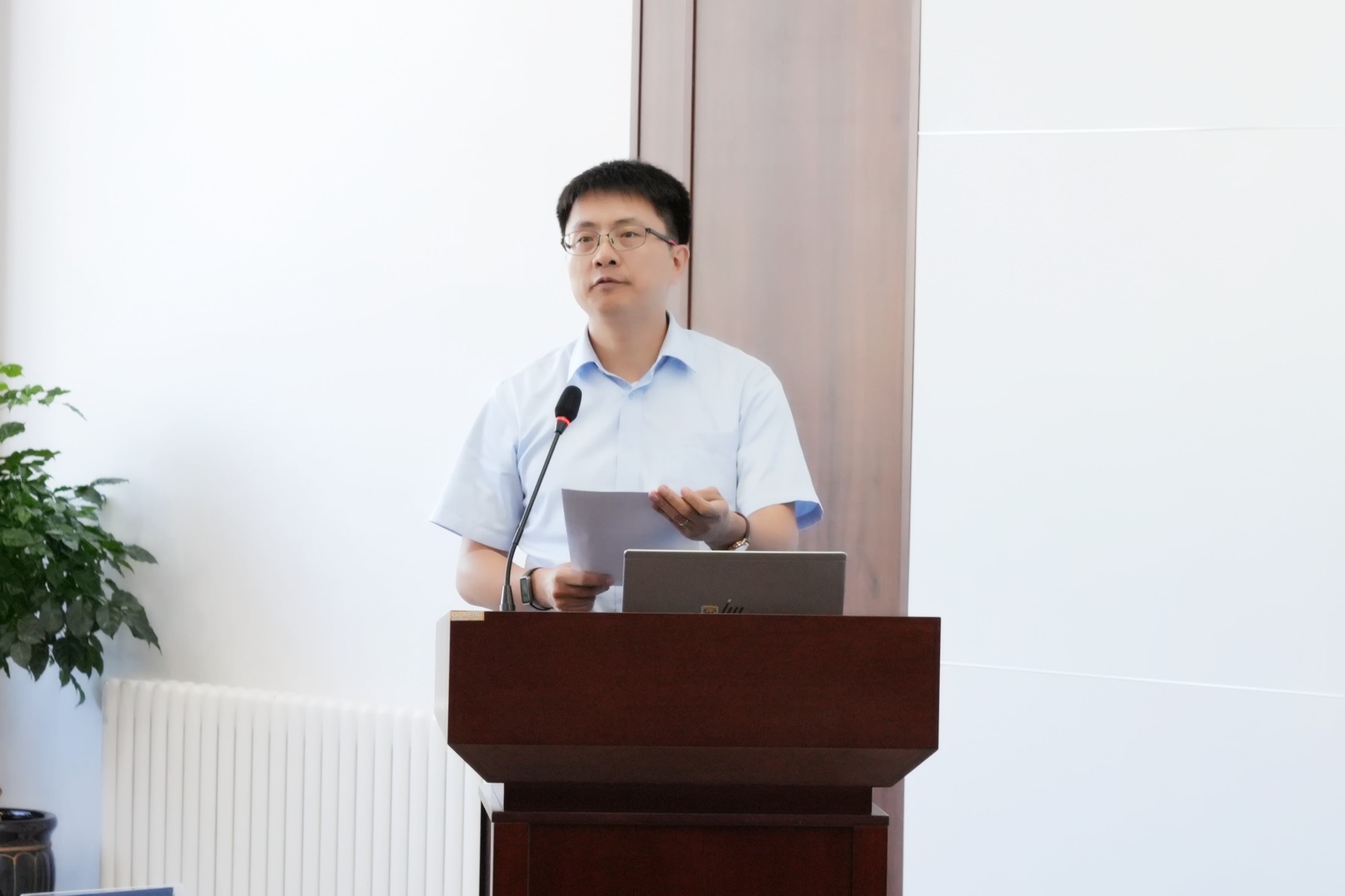 王坤0.JPG
